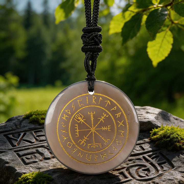WorldNorse Vegvisir Rune -Leitkristall-Halskette - Klarer Achat - image 12