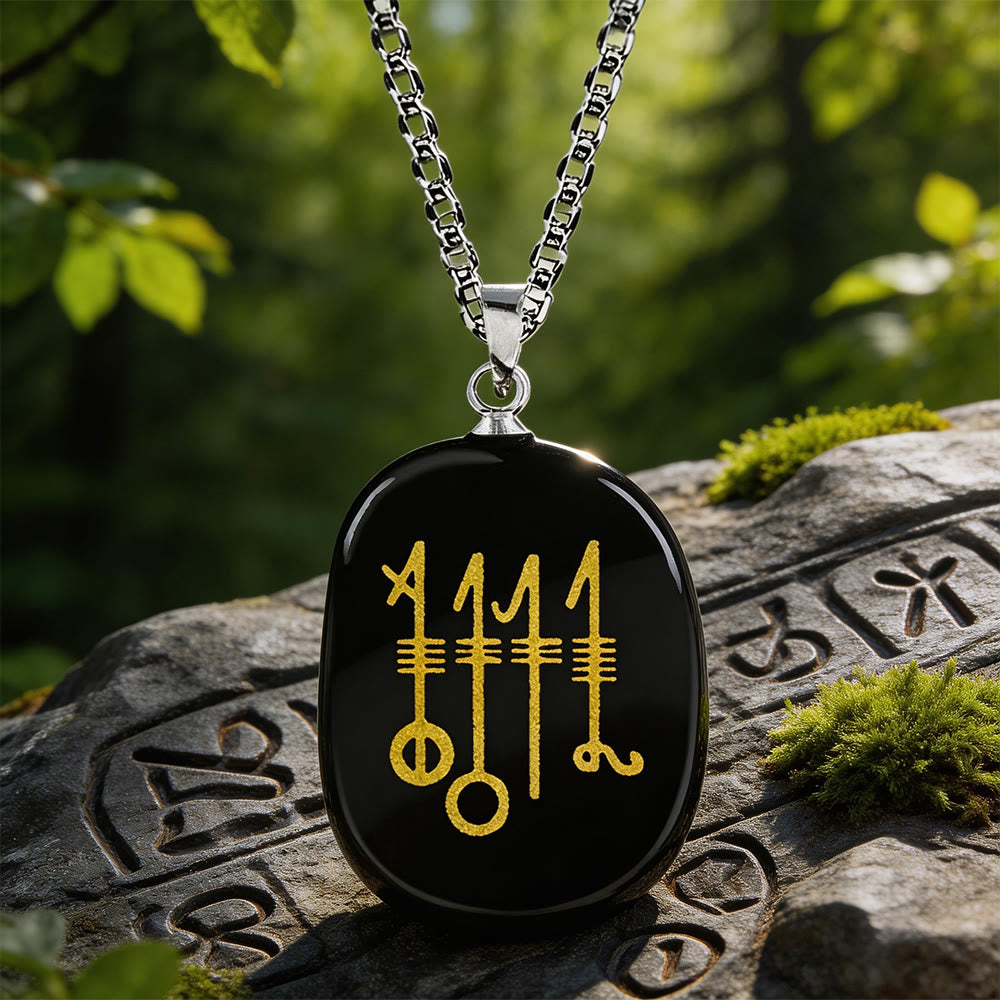 WorldNorse Svefnthorn Slumber Stave Crystal Necklace - Schwarzer Obsidian - image 1