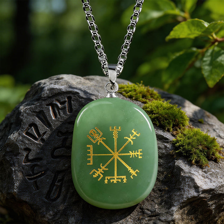 WorldNorse Vegvisir Runenkompass-Kristallkette - Grüner Aventurin - image 3