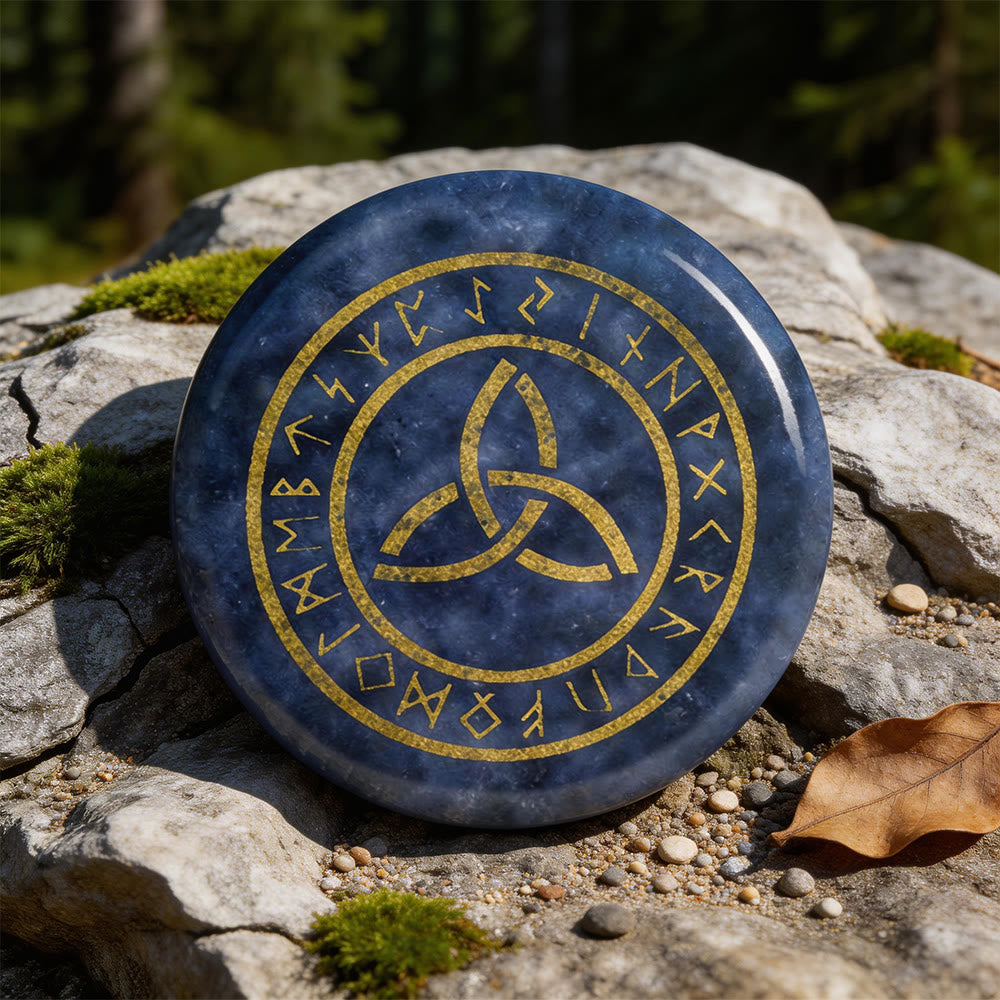 WorldNorse Triquetra Ewige Rune Kristalldekor - Blauer Sodalith - image 16