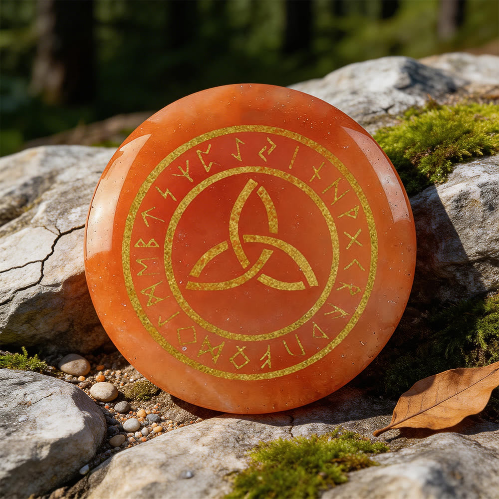 WorldNorse Triquetra Ewige Rune Kristalldekor - Roter Aventurin - image 8