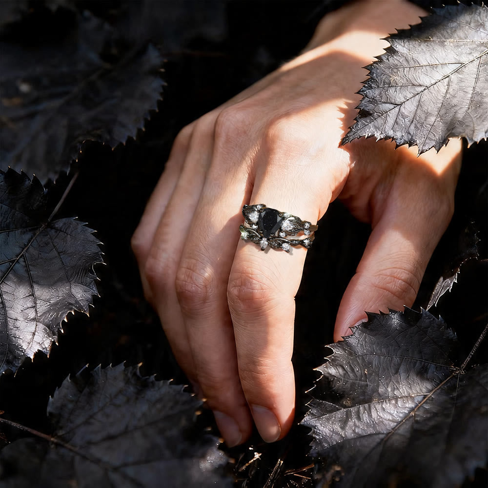 WorldNorse Járnviðr Dark Forest Ringset - image 1