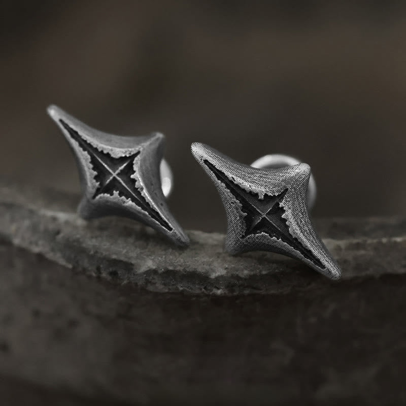 WorldNorse Handgefertigte Ohrringe aus 999er Silber in Form eines vierzackigen Sterns - Ein Paar - image 0