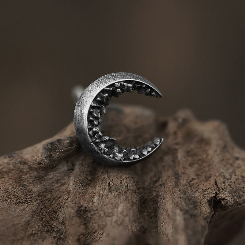 WorldNorse Handgefertigte Halbmond-Ohrringe aus 999er Silber mit fragmentiertem Stein - image 6