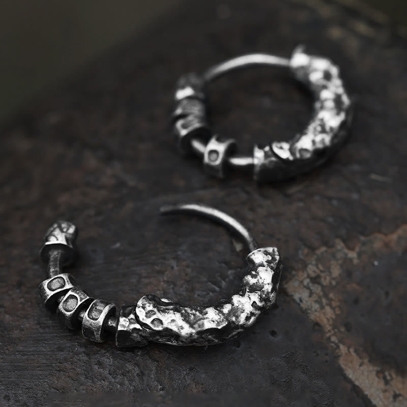 WorldNorse Handgefertigte Ohrringe aus 999er Silber, gehämmert und robust - Ein Paar - image 0