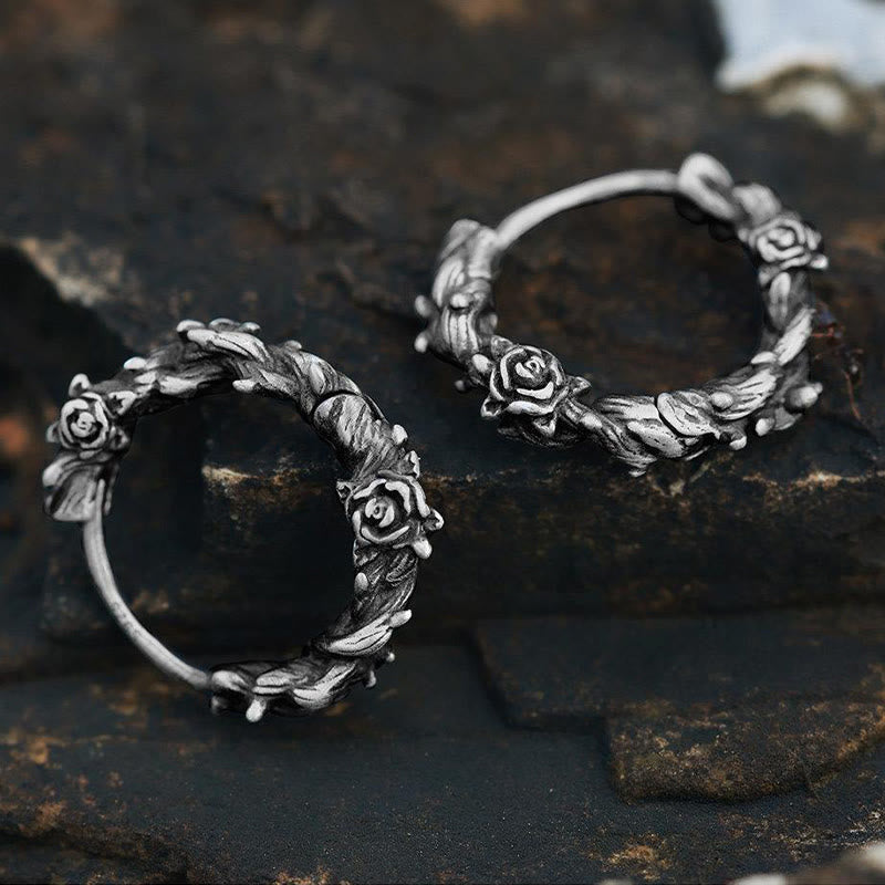 WorldNorse Handgefertigte Ohrringe aus 925er Silber mit dornigem Blütenkranz - image 2