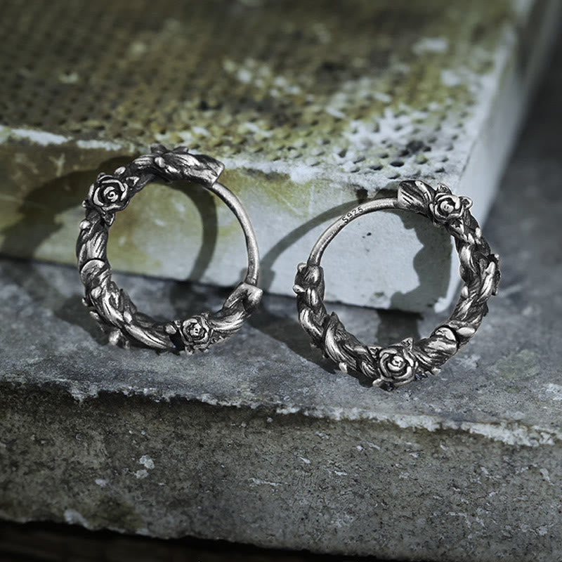 WorldNorse Handgefertigte Ohrringe aus 925er Silber mit dornigem Blütenkranz - image 3