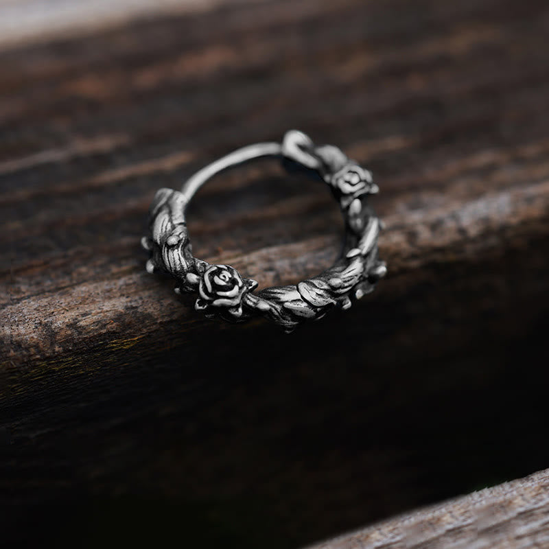 WorldNorse Handgefertigte Ohrringe aus 925er Silber mit dornigem Blütenkranz - image 5
