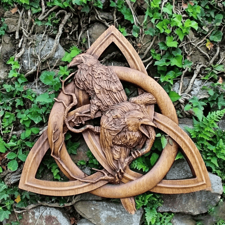 WorldNorse Odins Raben Triquetra -Dekor - Raven - image 0