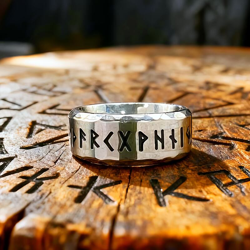 WorldNorse Gehämmerter Futhark-Runen-Wikinger-Amulettring - image 8