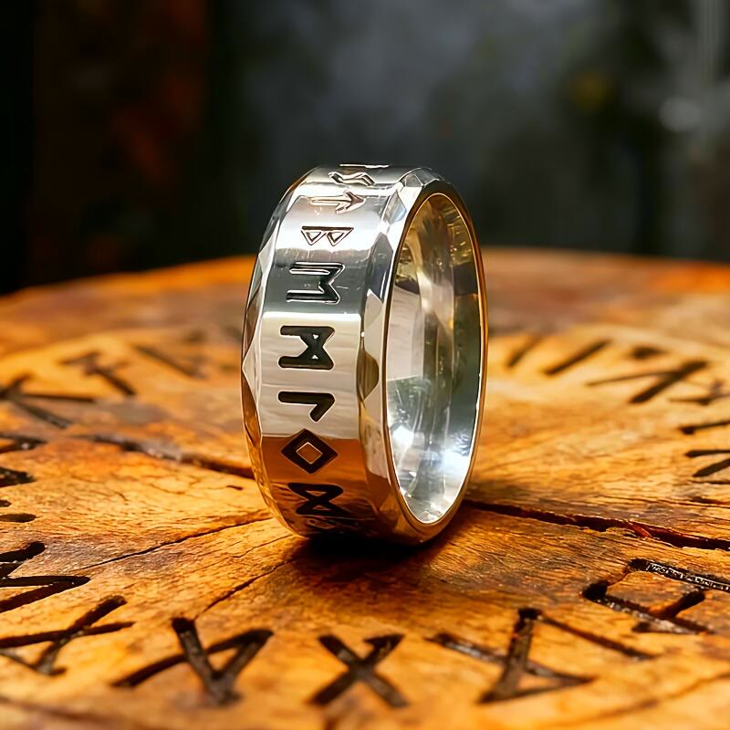 WorldNorse Gehämmerter Futhark-Runen-Wikinger-Amulettring - image 7