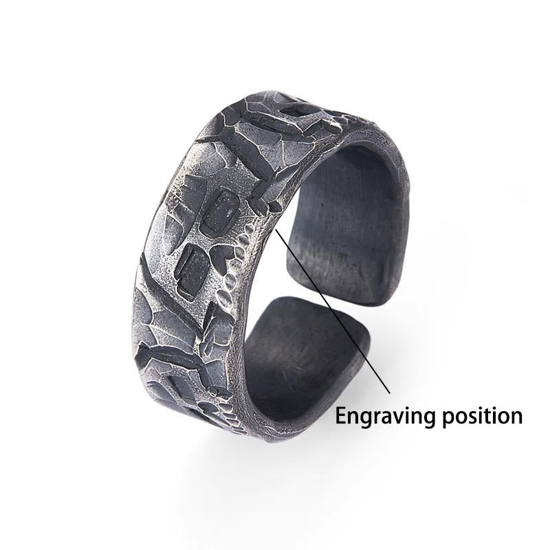 WorldNorse Handgefertigtes 999 Silber Robuster Totenkopfring mit geschnitzter Textur - Innenumfang 62,5–65 mm - JA, BITTE - image 3