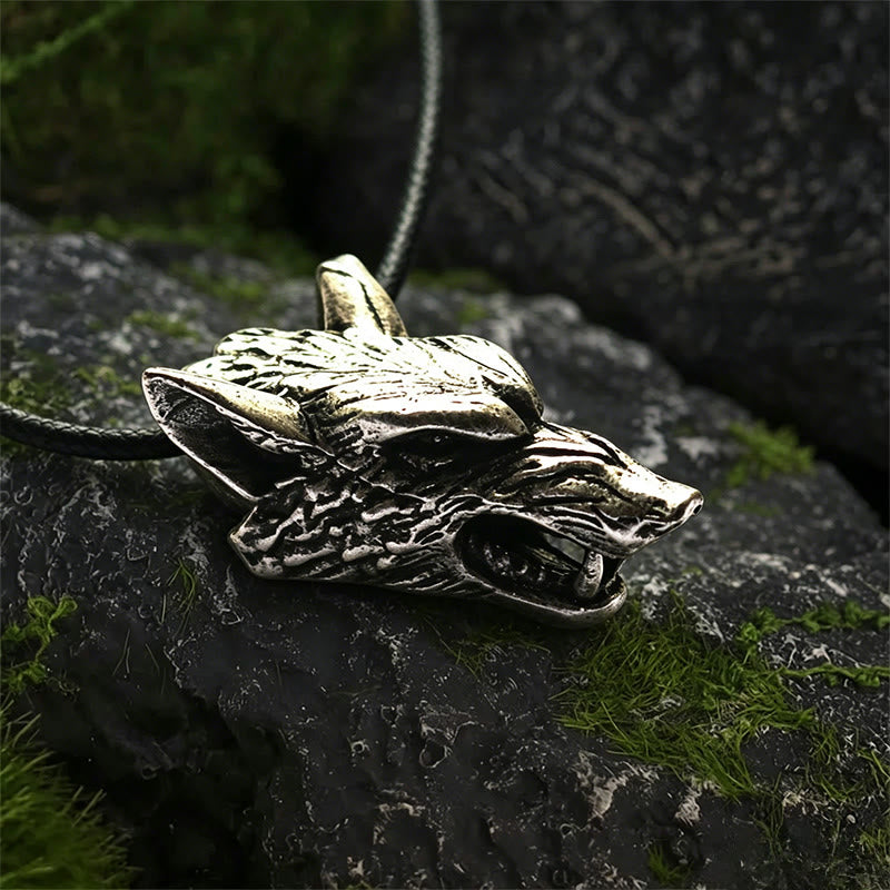 WorldNorse Antike Halskette mit Wolf und Struktur - Retro Silber - Mit Wachsseil - image 0