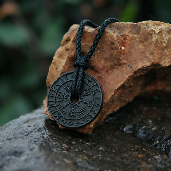 WorldNorse Doppelseitige Rune Vegvisir Kompass-Halskette - Schwarz - image 4