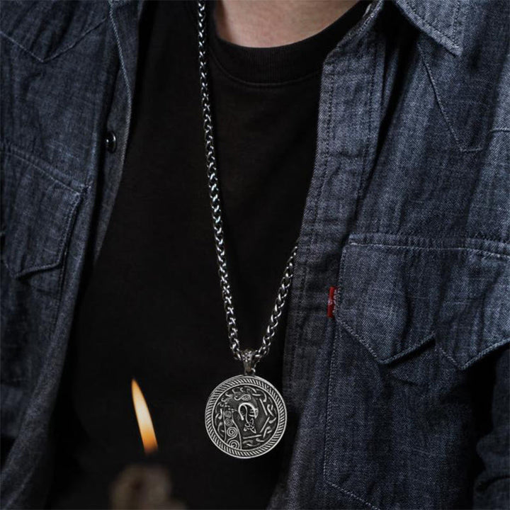 WorldNorse Spiral Knot Nordischer Drache Round Necklace - image 4