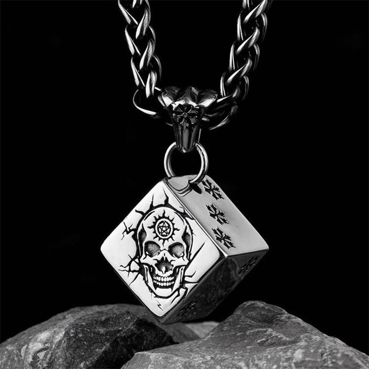 WorldNorse Cube Pentagramm Totenkopf-Anhänger-Halskette - image 1