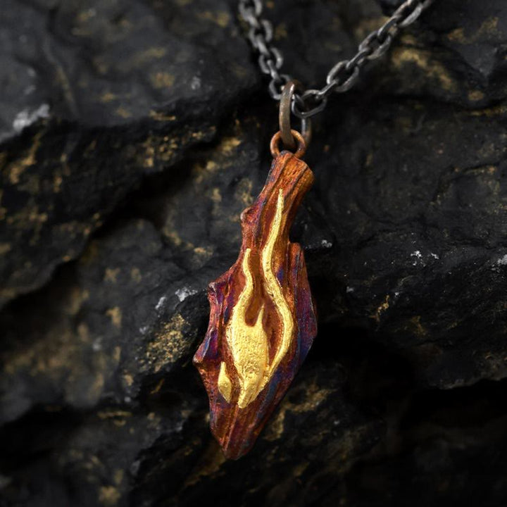 Handgefertigte Halskette mit Anhänger aus 999er Silber mit feuerstrukturierter Vergoldung von WorldNorse - image 2