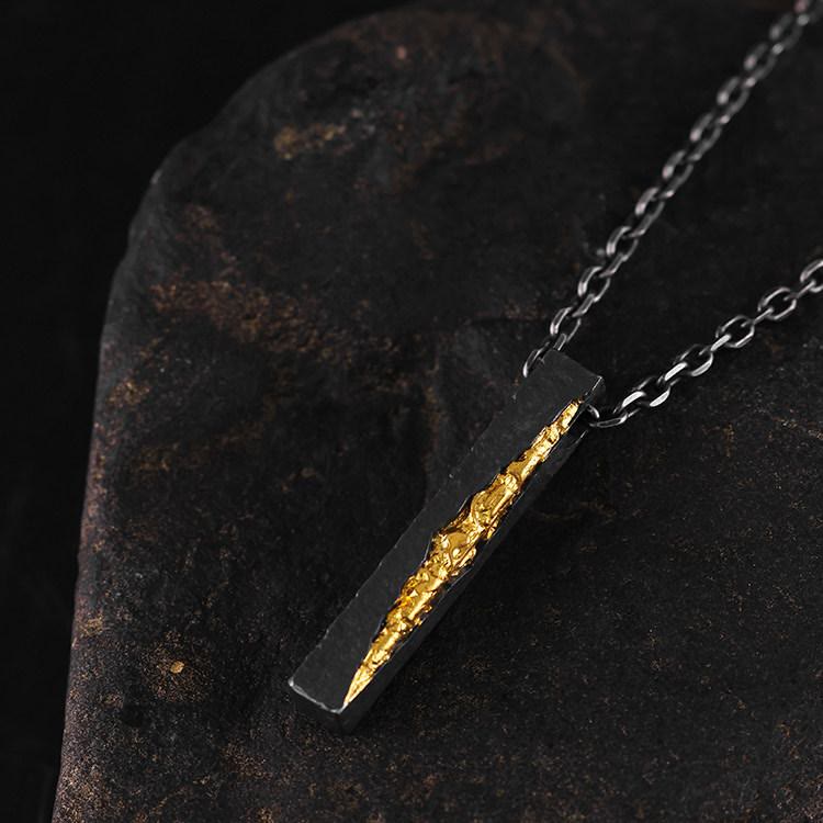 WorldNorse Handgefertigte Halskette aus 999er Silber mit Crack-Gold-Effekt - Mit 55 cm langer Silberkette - image 2