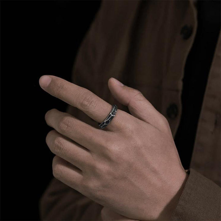 WorldNorse Handgefertigter Vintage-Ring aus 999er Silber mit geometrischem Hammerschlagmuster - image 6