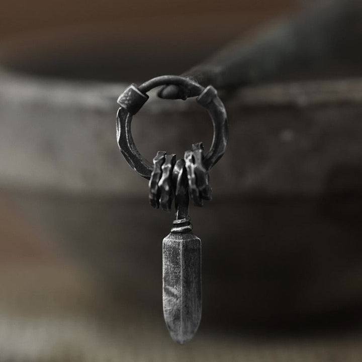 Handgefertigte Ohrringe aus 999er Silber mit Damokles-Schwert-Motiv von WorldNorse - image 4