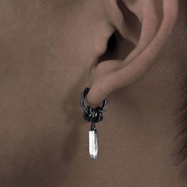 Handgefertigte Ohrringe aus 999er Silber mit Damokles-Schwert-Motiv von WorldNorse - image 1
