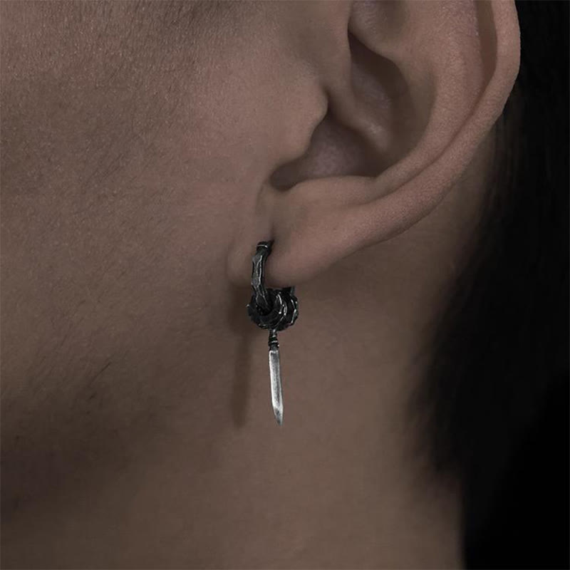 Handgefertigte Ohrringe aus 999er Silber mit Damokles-Schwert-Motiv von WorldNorse - image 7