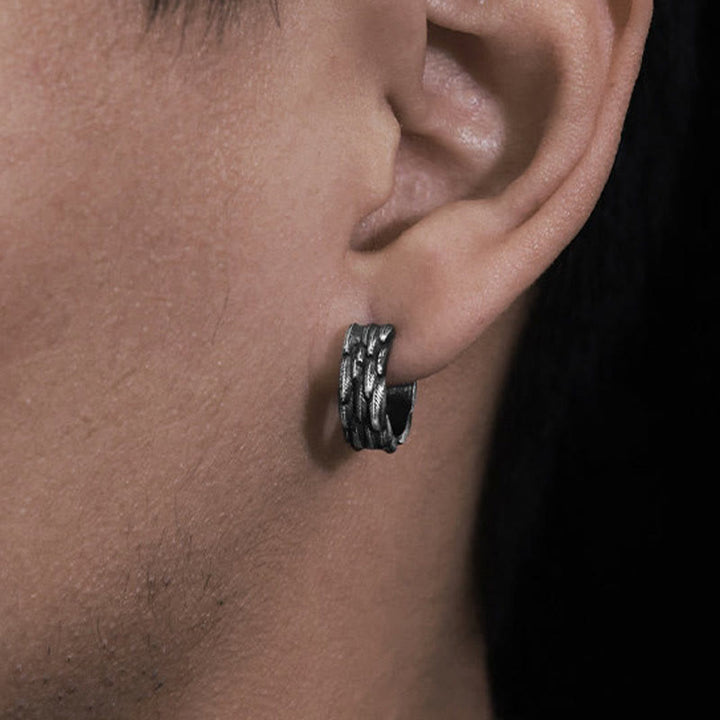 WorldNorse Handgefertigte Ohrringe aus 925er Silber mit mehrlagigem Federmotiv - image 6