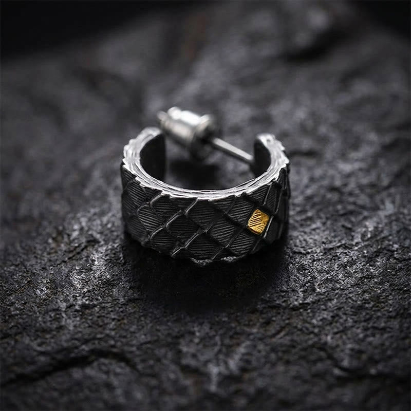 WorldNorse Handgefertigte Ohrringe aus 999er Silber mit Drachenschuppenmuster - image 4