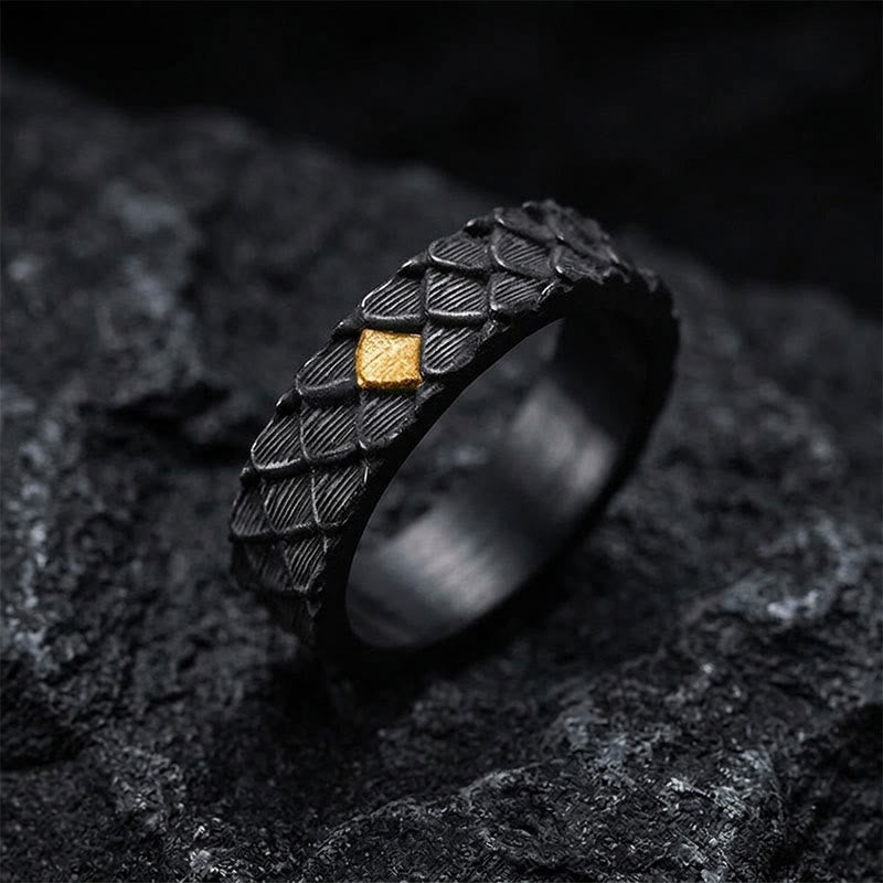 WorldNorse Handgefertigter Ring aus 999er Silber mit geprägtem Drachenschuppenmuster und Goldeinlage - 65mm - NEIN DANKE - image 0