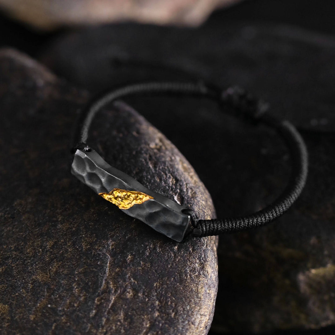WorldNorse Handgefertigtes Armband aus 999er Silber mit Bergmotiv - image 3
